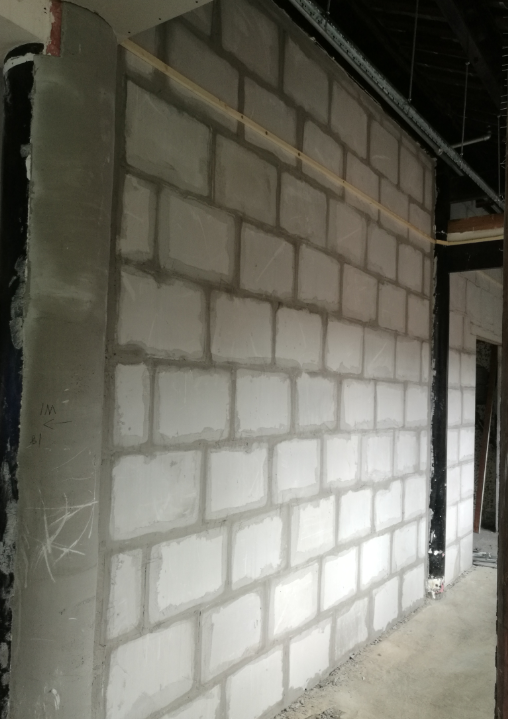 大量供应康定石膏砌块、轻质隔墙、石膏砖
